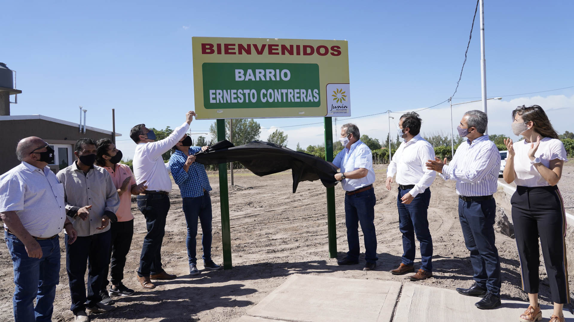 ENTREGA DE VIVIENDAS EN MEDRANO