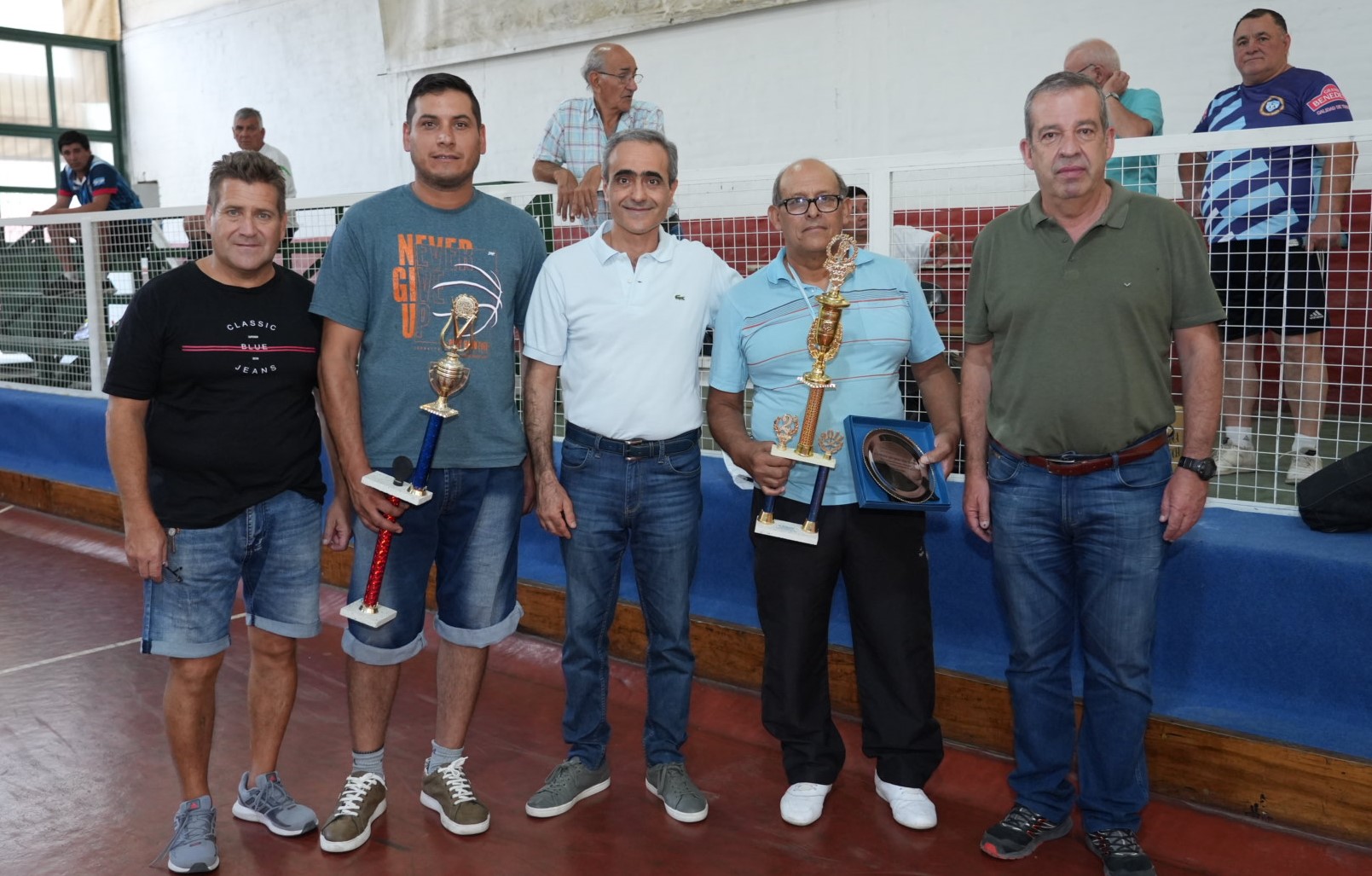 RECONOCIMIENTO A «COLITA» FIGUEROA