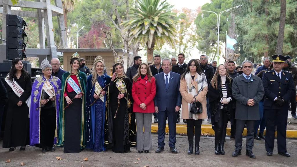 ACTO POR UN NUEVO ANIVERSARIO DE LA REVOLUCIÓN DE MAYO
