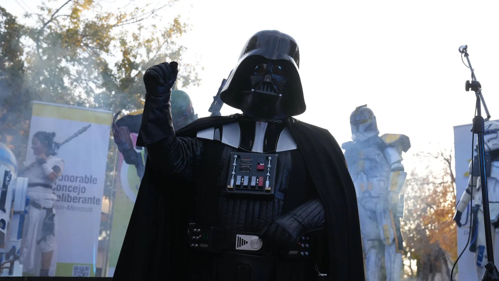 LOS PERSONAJES DE STAR WARS ESTUVIERON EN JUNÍN