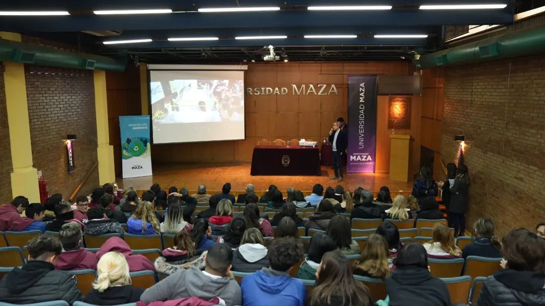 JUNÍN PUNTO LIMPIO SE DESTACÓ EN LA SEMANA DEL AMBIENTE ORGANIZADA POR LA UNIVERSIDAD J. A. MAZA