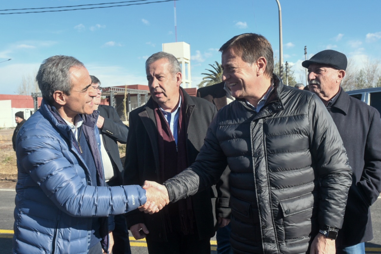 SE INAUGURÓ LA REPAVIMENTACIÓN DE CALLE CABALLERO