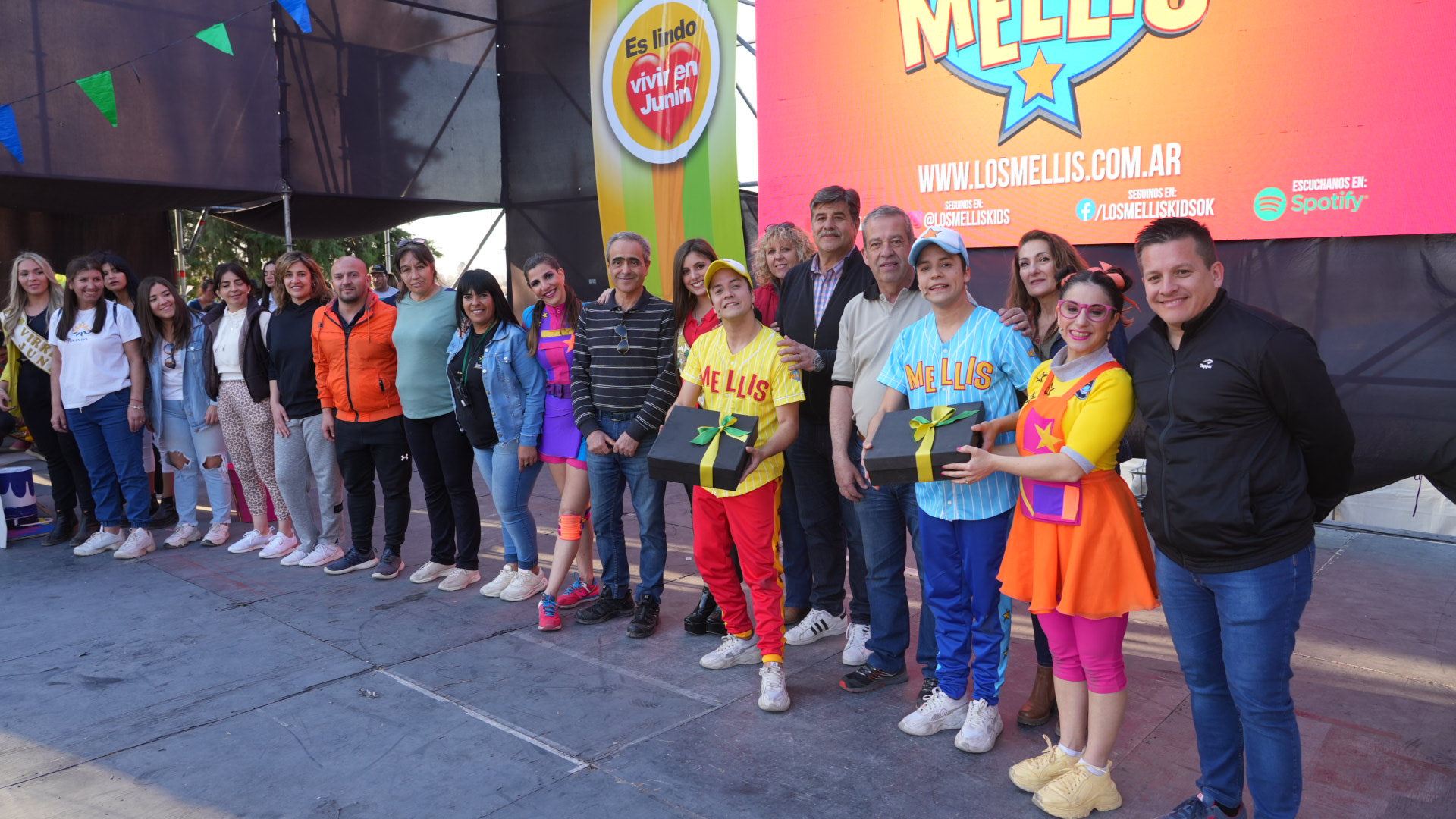 FESTEJOS DEL DÍA DEL NIÑO EN JUNÍN