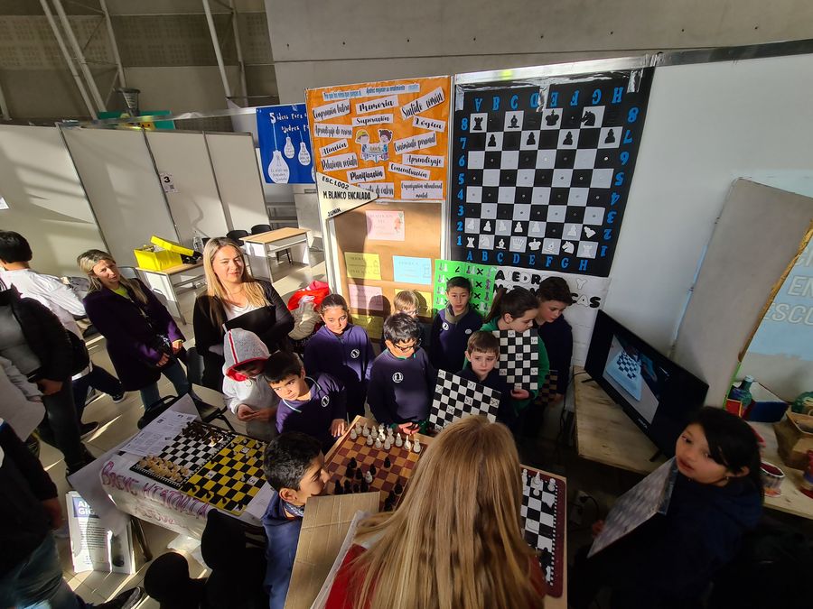 ESCUELAS DE JUNÍN PARTICIPARON DE LA FERIA MAKER PROVINCIAL