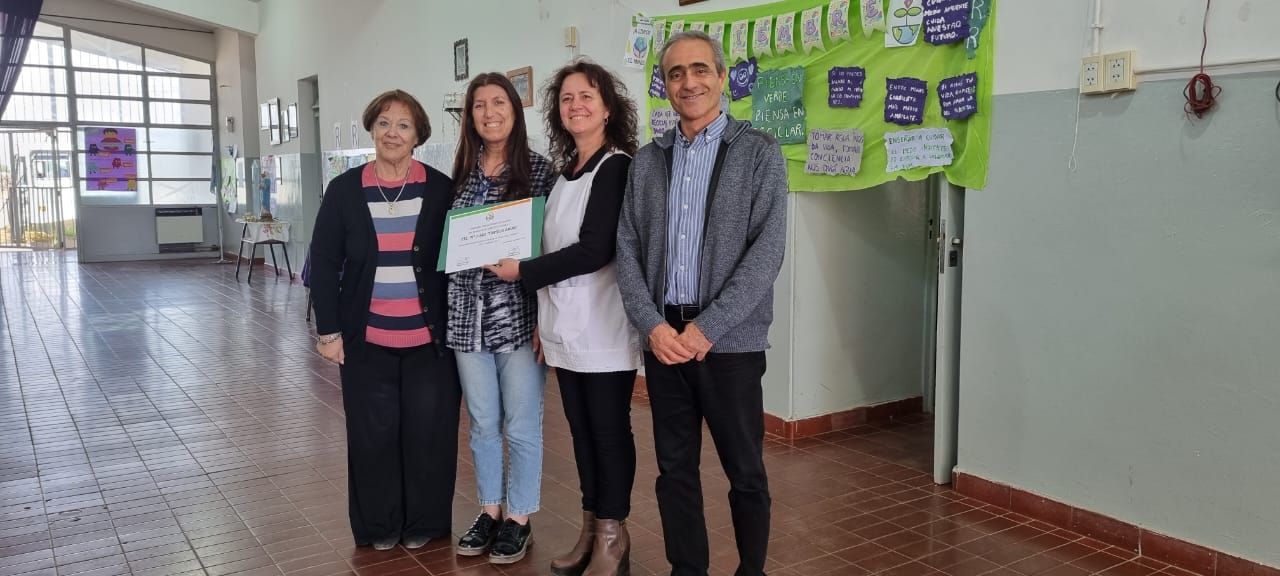 LA ESCUELA TARSILA ARIAS FUE DESTACADA POR SU PARTICIPACIÓN EN FERIA NACIONAL