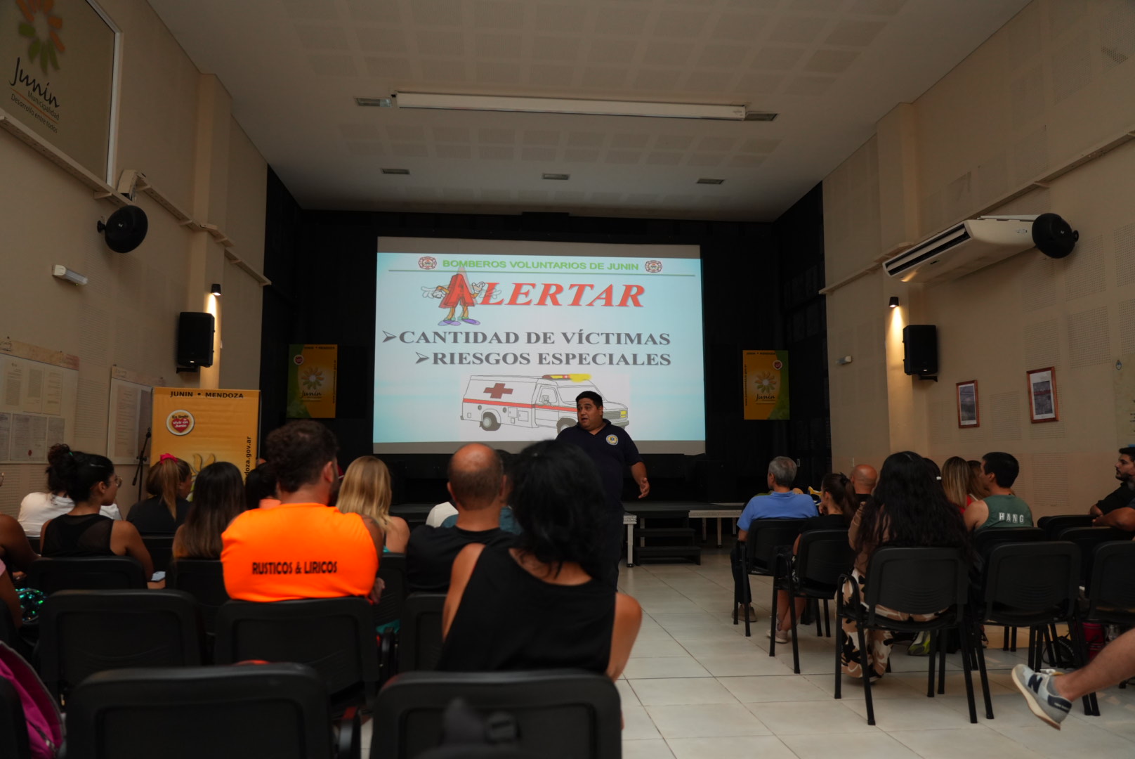 CAPACITACIÓN EN RCP Y PRIMEROS AUXILIOS