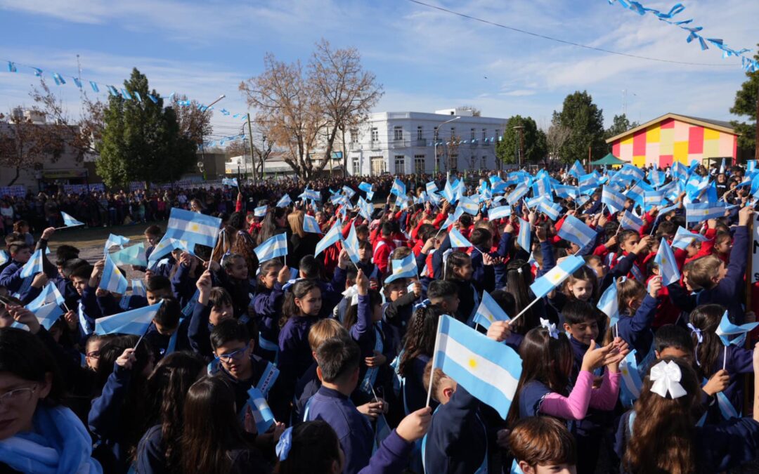 ACTO DEL DÍA DE LA BANDERA