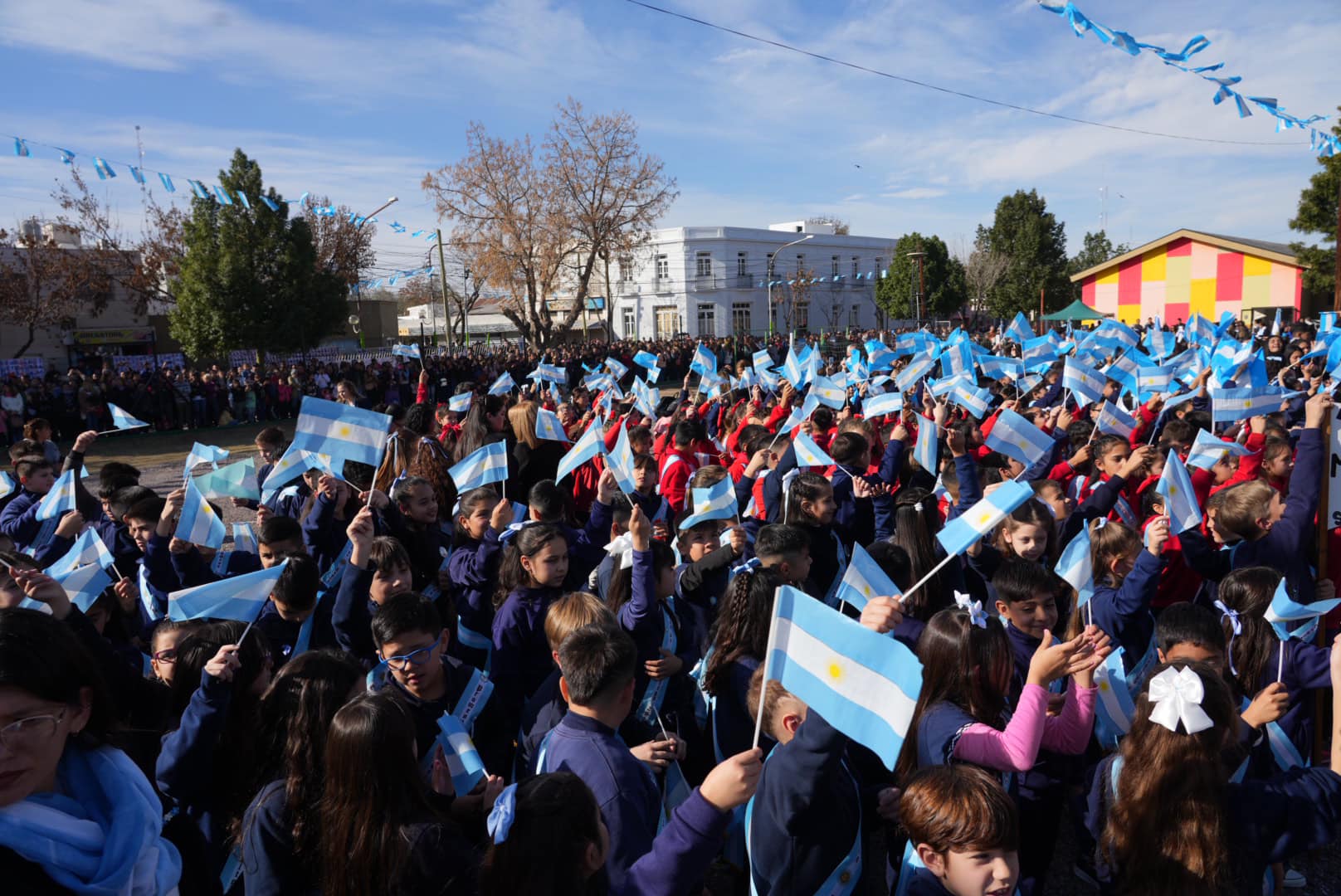ACTO DEL DÍA DE LA BANDERA