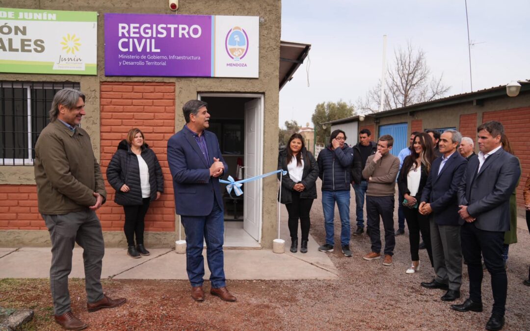 INAUGURACIÓN DEL REGISTRO CIVIL EN LOS BARRIALES