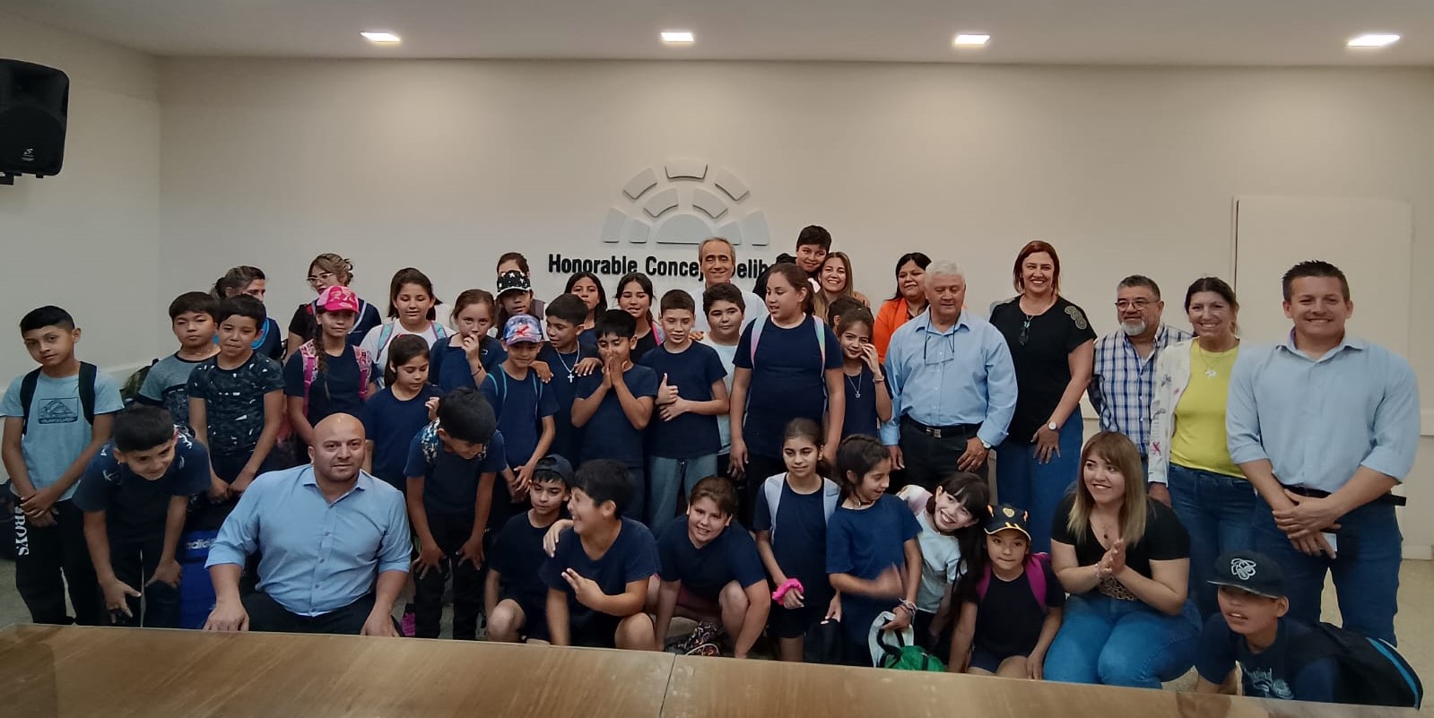 VISITA DE ALUMNOS DE LA ESCUELA EDUCADORAS LOYOLA