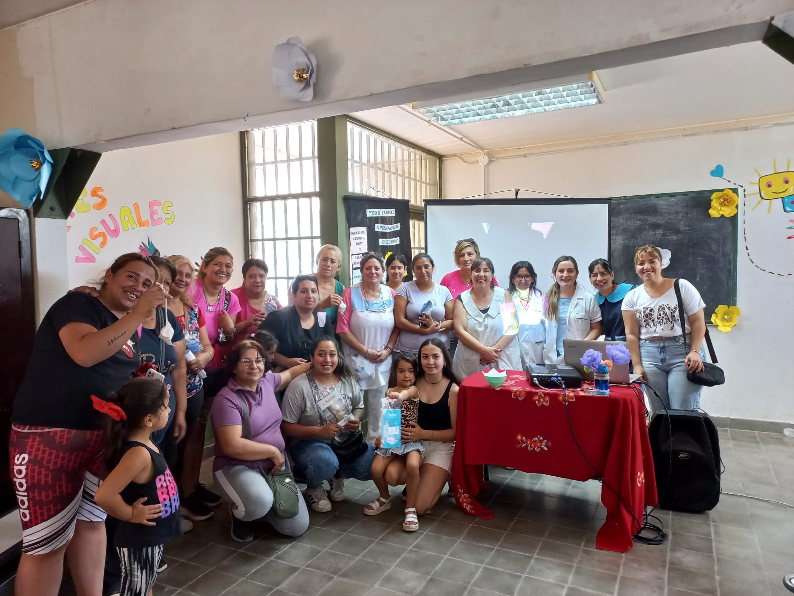 CICLO DE CHARLAS SOBRE ESI Y PROMOCIÓN DE LA SALUD, EN ESCUELAS PRIMARIAS DE JUNÍN
