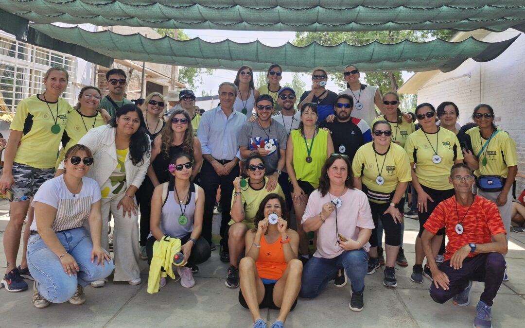 SE REALIZÓ LA CUARTA MARATÓN PLOGGING DE LA ESCUELA BERGOGLIO