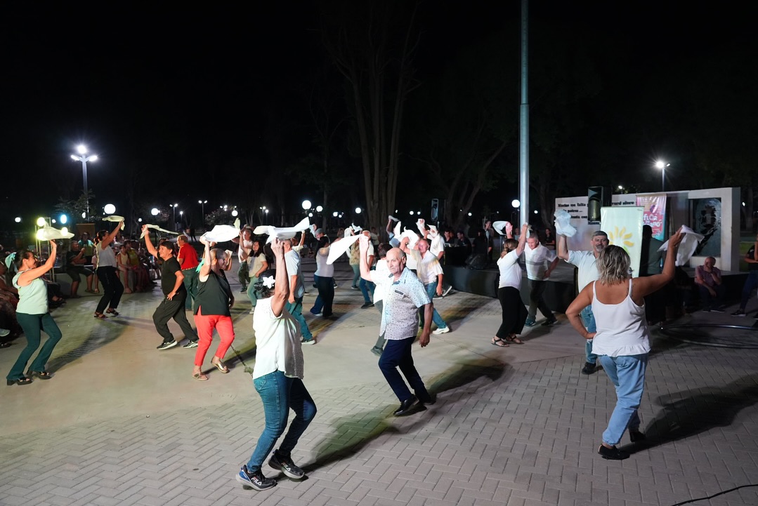 ACTIVIDADES DE VERANO EN PLAZA BELGRANO DE LA COLONIA