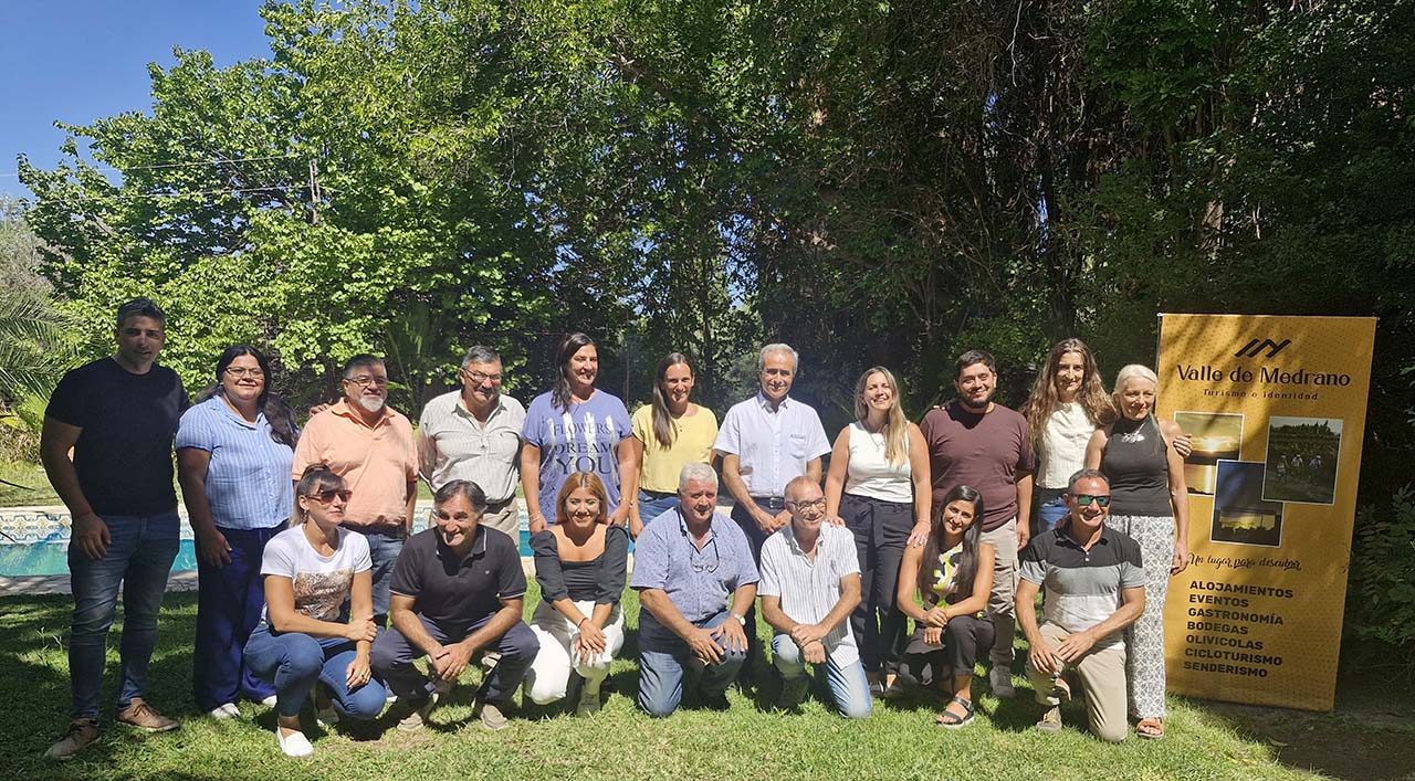 REUNIÓN SOBRE TURISMO EN MEDRANO