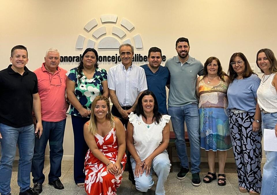 VISITARON EL CONCEJO MÉDICOS DEL HOSPITAL PERRUPATO