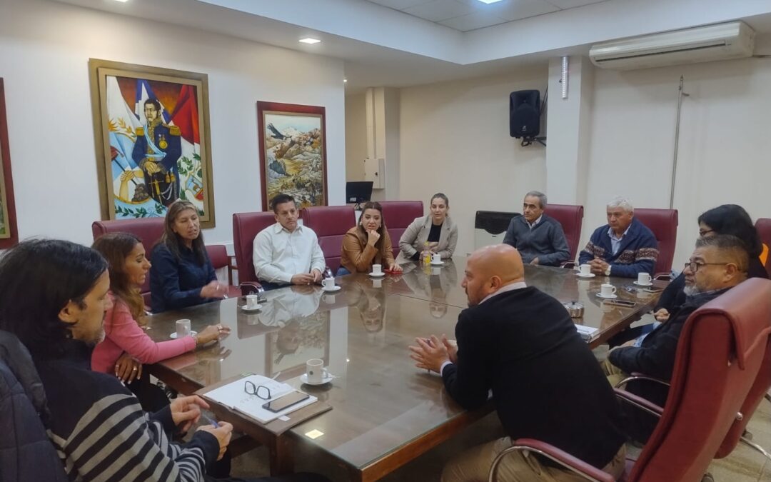 VISITA DE MIEMBROS DE ABUME (LUCHA CONTRA EL BULLYING)