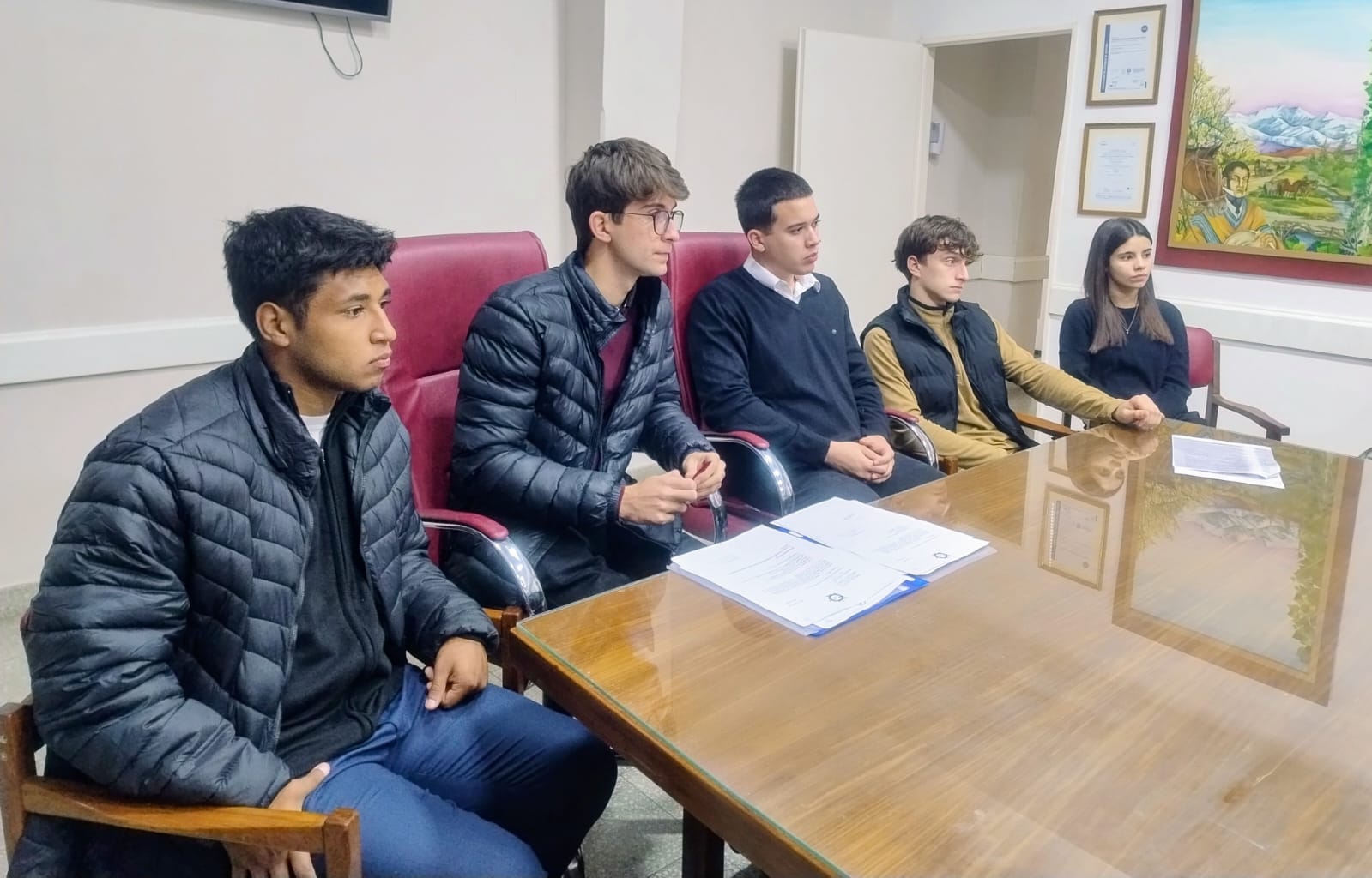 VISITA DE ALUMNOS DE LAS ESCUELAS ING. ARBOIT Y PRESB. SPAGNOLO