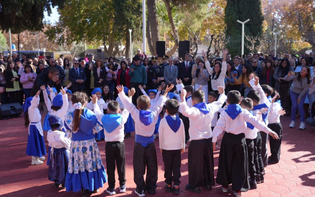 ACTO POR EL ANIVERSARIO DE LA REVOLUCIÓN DE MAYO