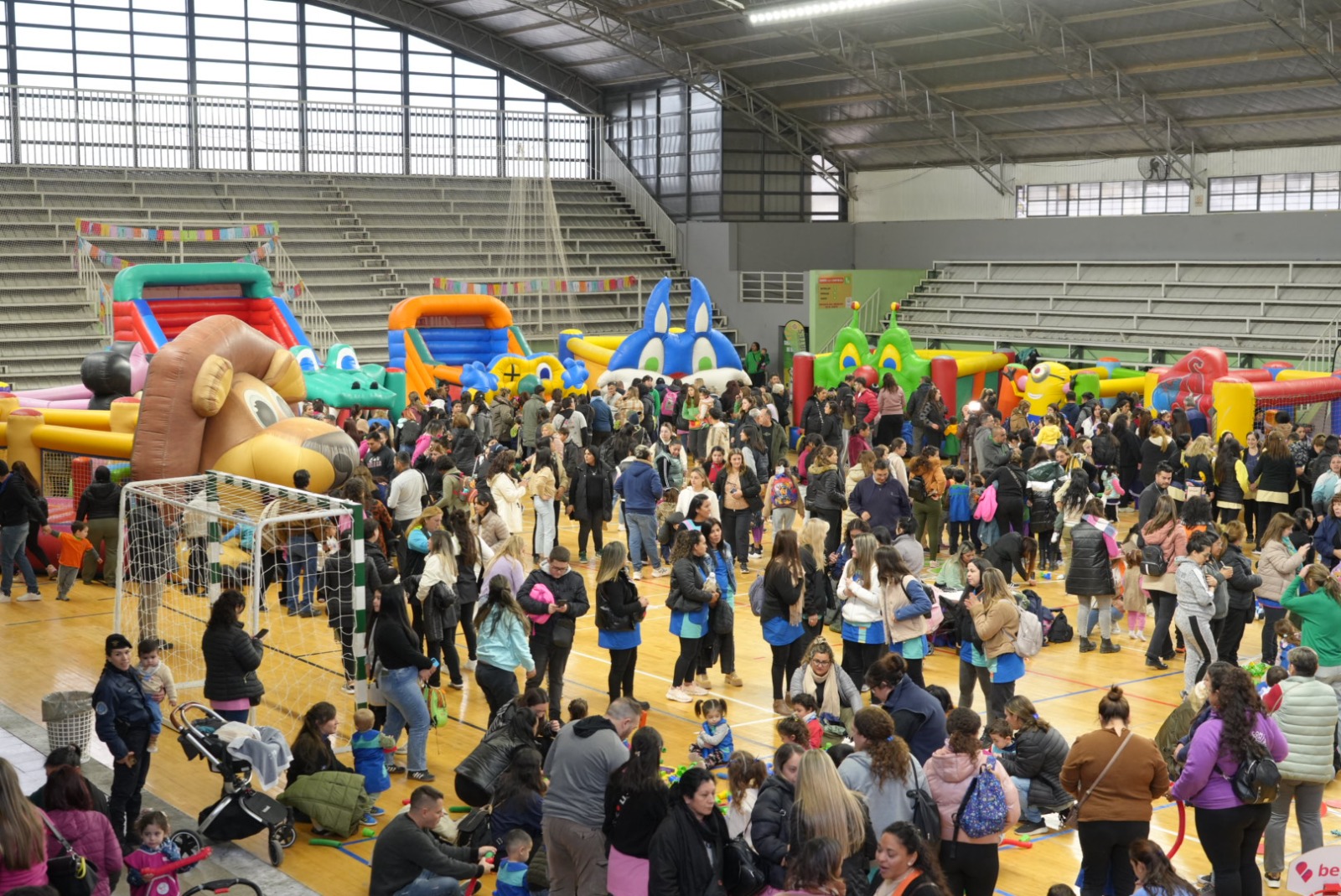 DÍA DE LOS JARDÍNES DE INFANTES Y MATERNALES