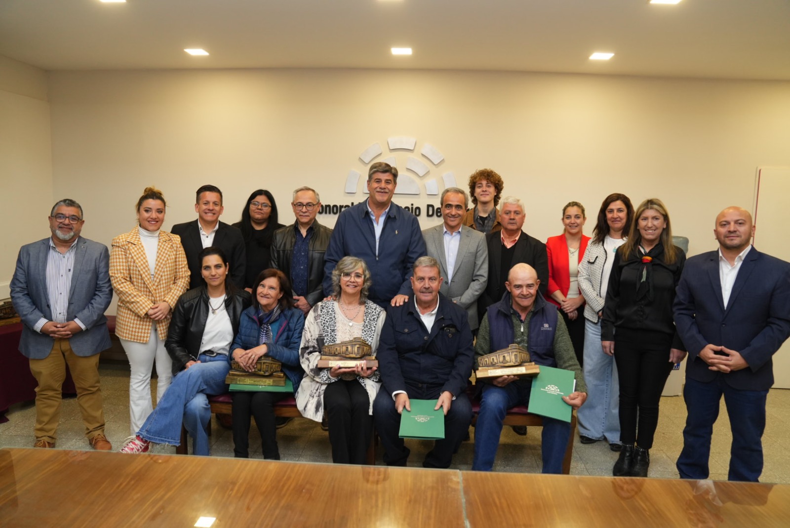 RECONOCIMIENTO A EX PRESIDENTES DEL CONCEJO DELIBERANTE DE JUNÍN