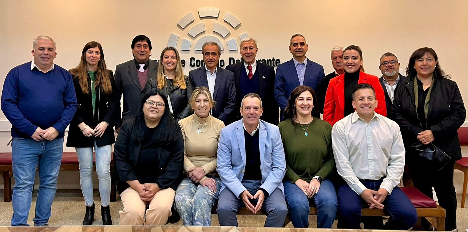 FIRMA DE CONVENIO ENTRE LA UNIVERSIDAD MAZA Y EL CONCEJO DELIBERANTE DE JUNÍN