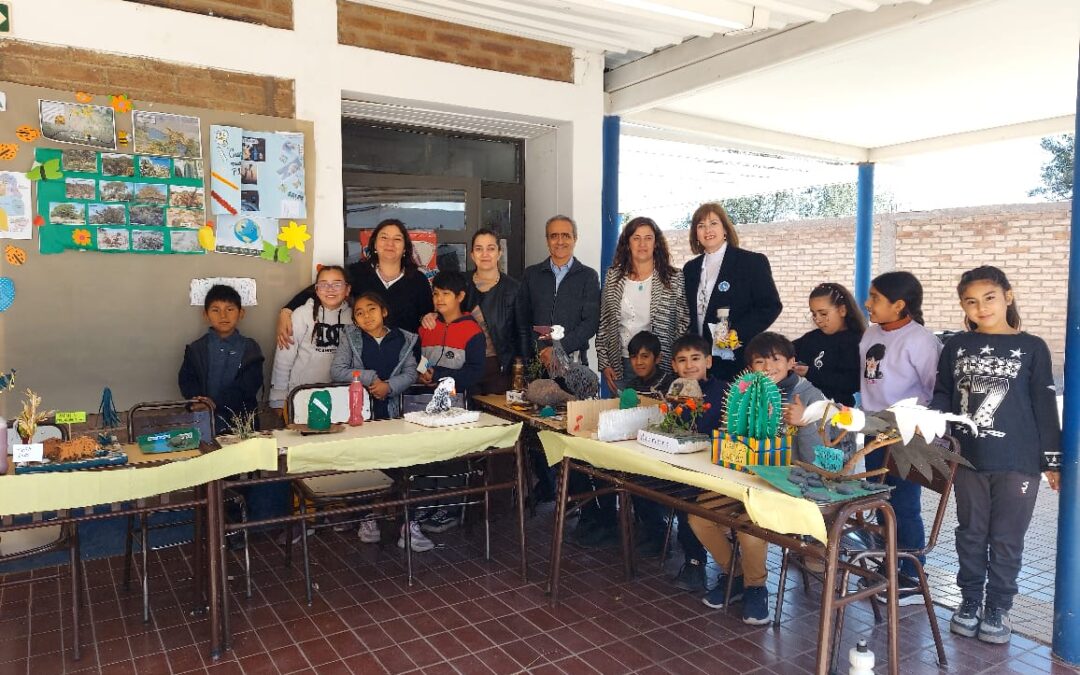«ESCUELA ABIERTA»: VISITA A LAS ESCUELAS S. CORREAS Y J. BERGOGLIO
