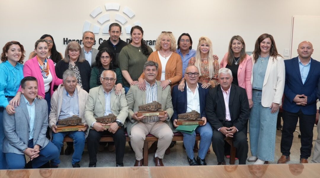 RECONOCIMIENTO A EX PRESIDENTES DEL CONCEJO DELIBERANTE DE JUNÍN