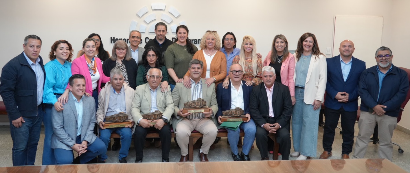RECONOCIMIENTO A EX PRESIDENTES DEL CONCEJO DELIBERANTE DE JUNÍN