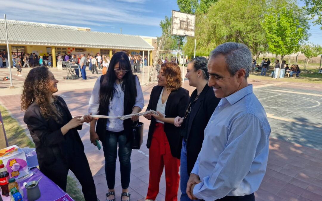 «ESCUELA ABIERTA»: VISITA A LA ESCUELA PROF. MARÍA EUGENIA TROSSERO DE LA COLONIA