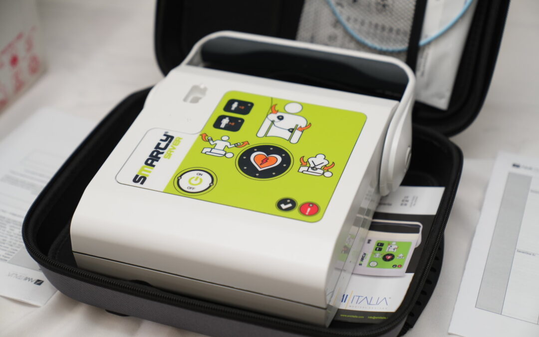 DESFIBRILADORES PARA LOS POLIDEPORTIVOS