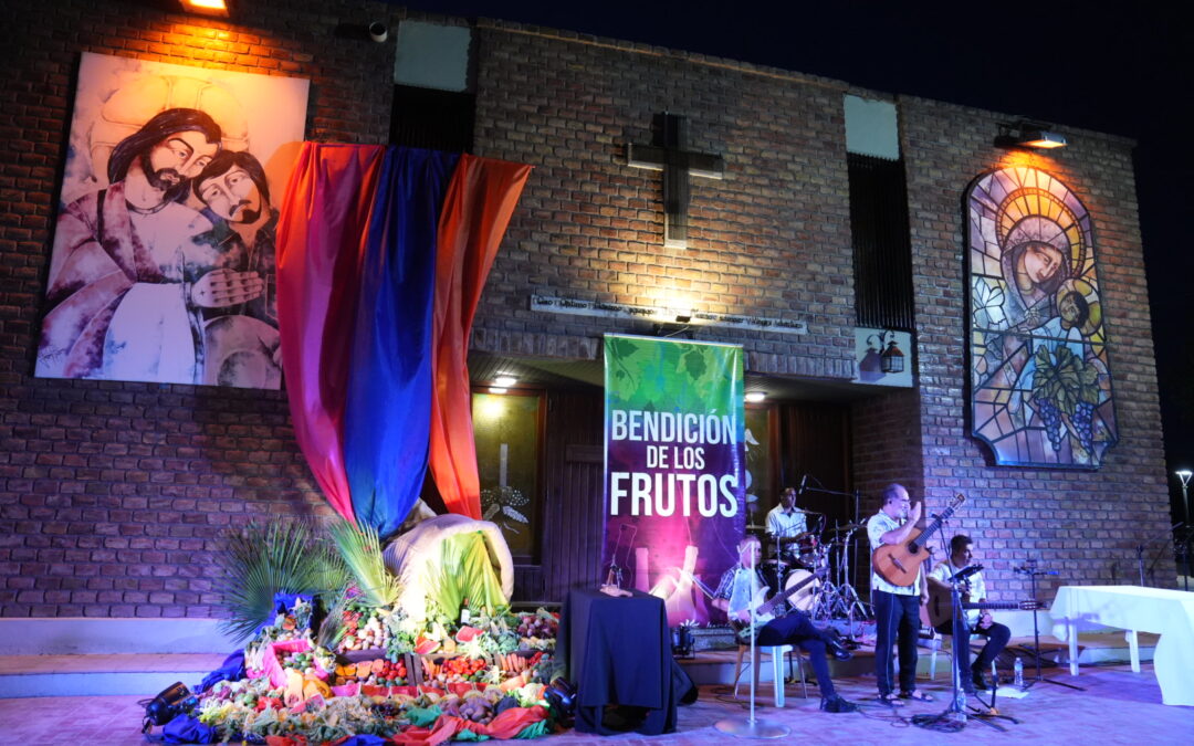 BENDICIÓN DE LOS FRUTOS Y VÍA BLANCA DE LAS REINAS 2026