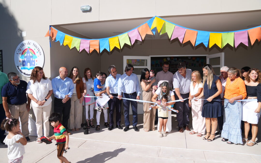INAUGURACIÓN DEL JARDÍN MATERNAL «CASTILLO DE SUEÑOS» EN EL MARTILLO