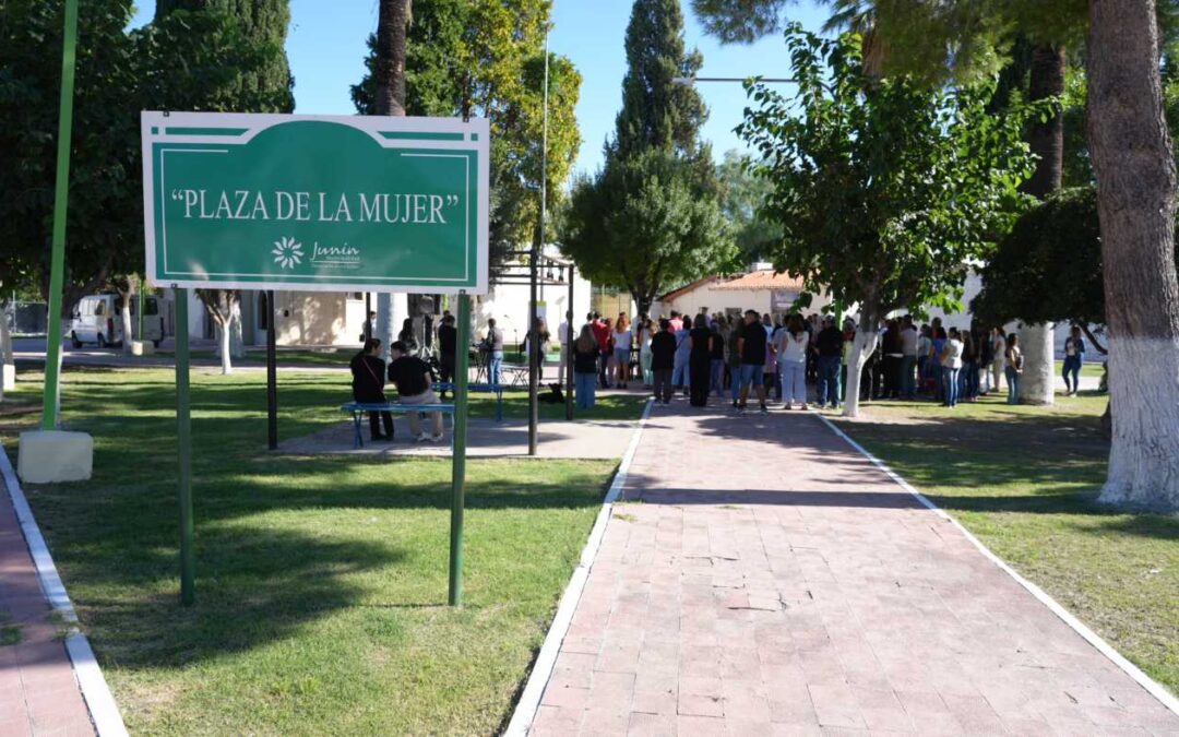 EL CONCEJO ENTREGÓ LA DISTINCIÓN DEPARTAMENTAL «MUJERES DE JUNÍN HOY» 2026