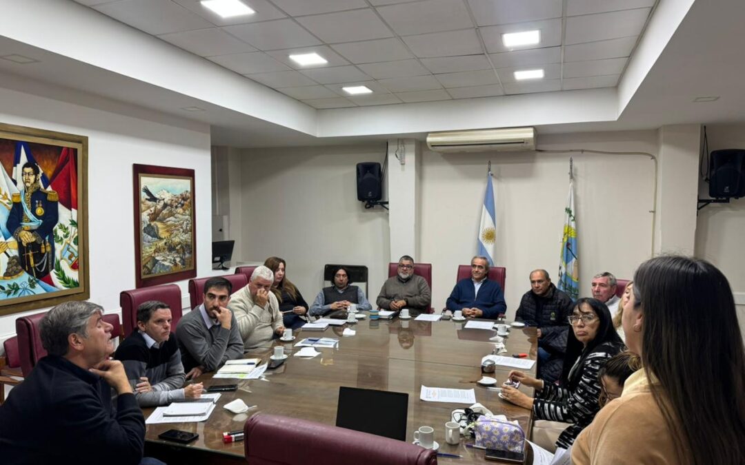 REUNIÓN POR NUEVA LEY DEL ARBOLADO PÚBLICO