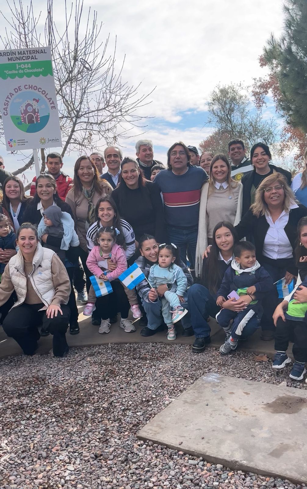 CAMINATA «BANDERINES QUE NOS UNEN» EN MEDRANO