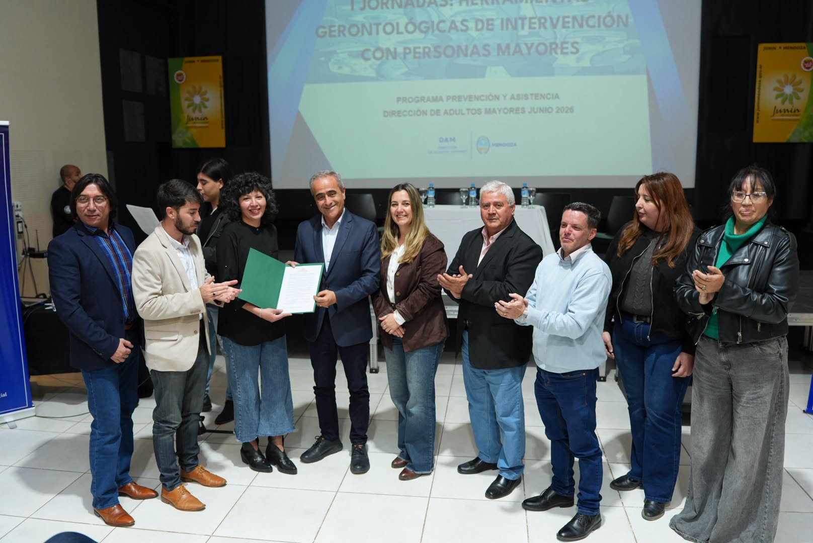 SE REALIZARON LAS PRIMERAS JORNADAS «HERRAMIENTAS GERONTOLÓGICAS DE INTERVENCIÓN CON PERSONAS MAYORES»