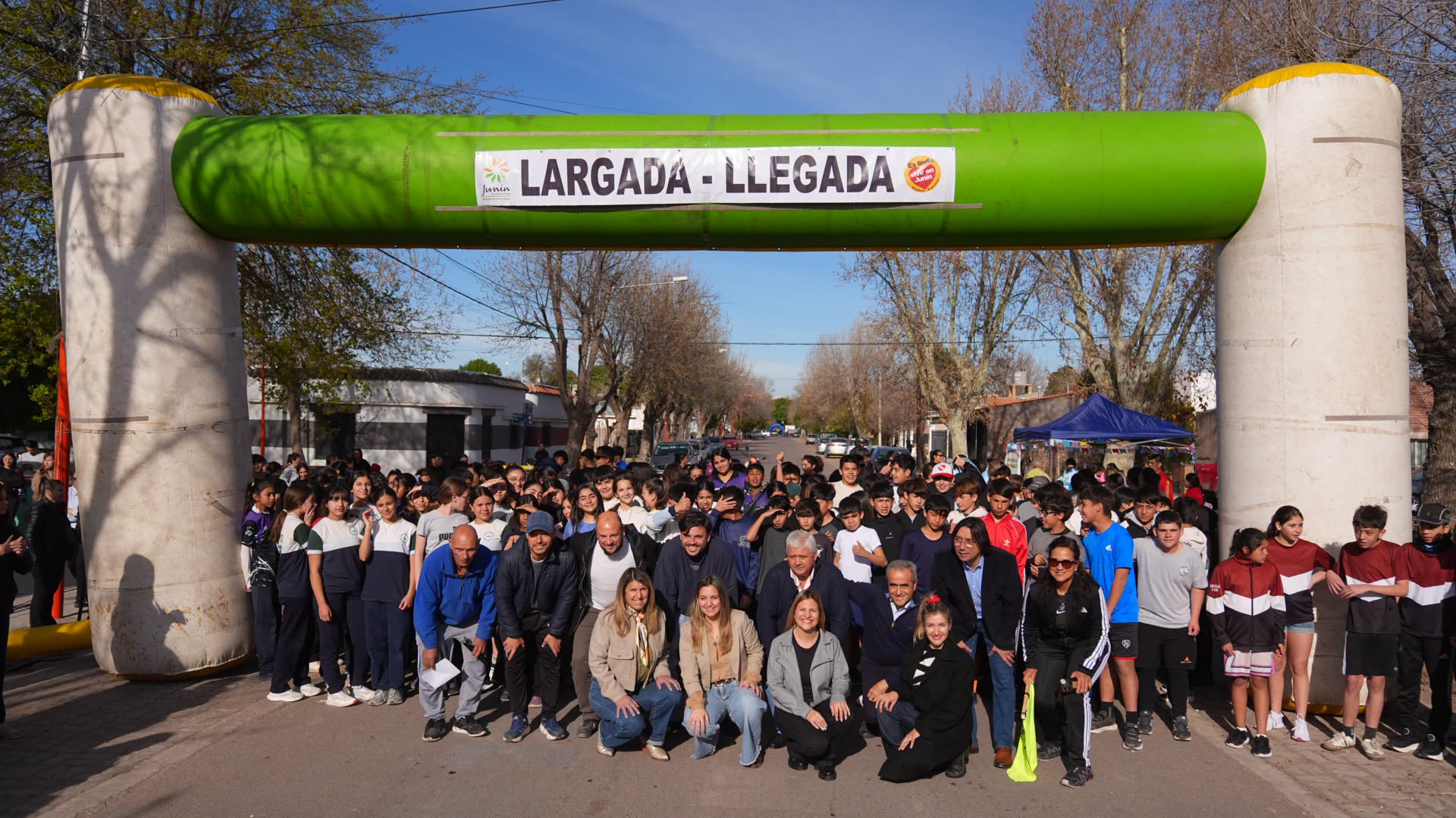 SE CORRIÓ LA MARATÓN DE LA ESCUELA «PROF. MARIO A. SÁNCHEZ» DE MEDRANO